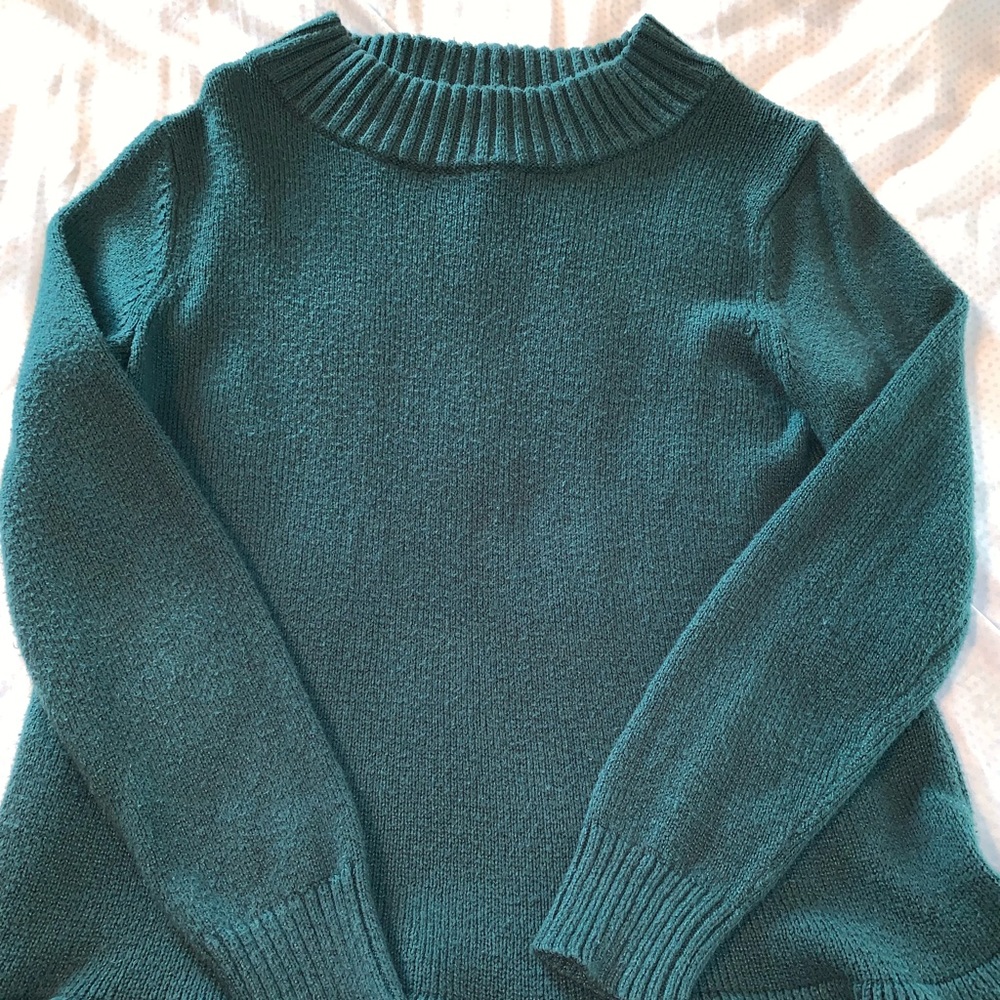 Forest green Old Navy peplum sweater